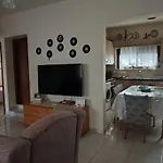 Giota\'S City House